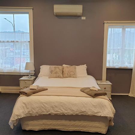 Blackfern Boutique Te Kuiti Kültér fotó